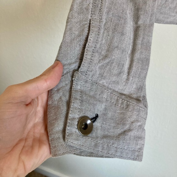 Rag and Bone Beautiful Light Wash Gray Denim Jacket   (4) - Picture 4 of 10